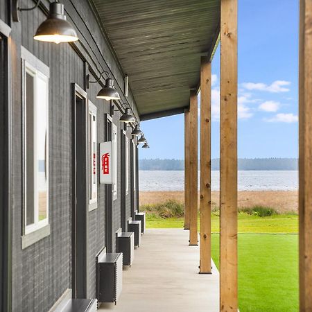 South Bay Inn Westport Bagian luar foto