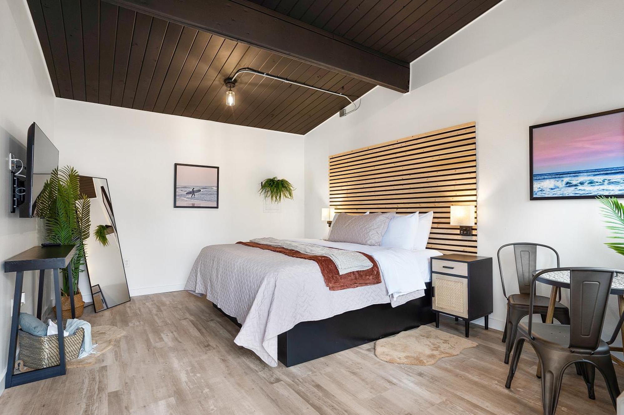 South Bay Inn Westport Bagian luar foto